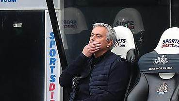 皇冠新体育-甩锅语录越精彩 穆帅的“最后疯狂”越临近终点